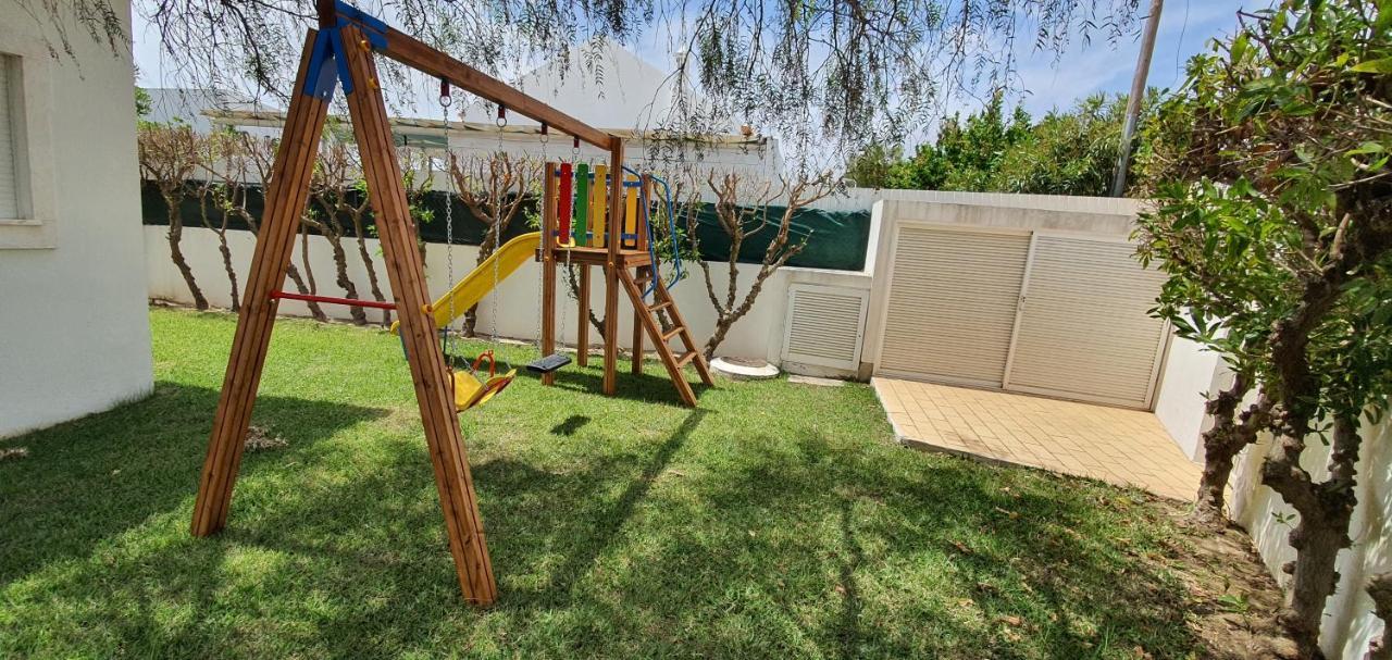 אולוס די אגווה Sunset Villa By Laranjal Rentals מראה חיצוני תמונה