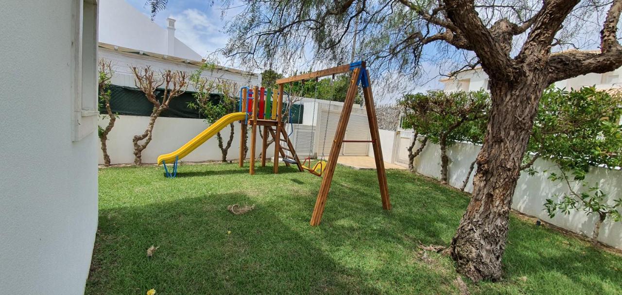 אולוס די אגווה Sunset Villa By Laranjal Rentals מראה חיצוני תמונה