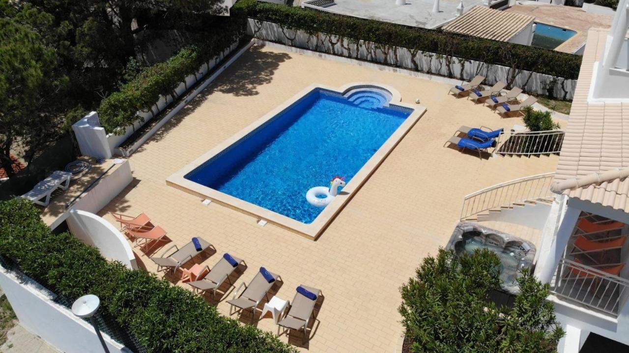 אולוס די אגווה Sunset Villa By Laranjal Rentals מראה חיצוני תמונה