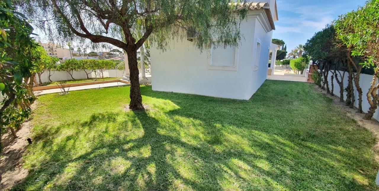 אולוס די אגווה Sunset Villa By Laranjal Rentals מראה חיצוני תמונה