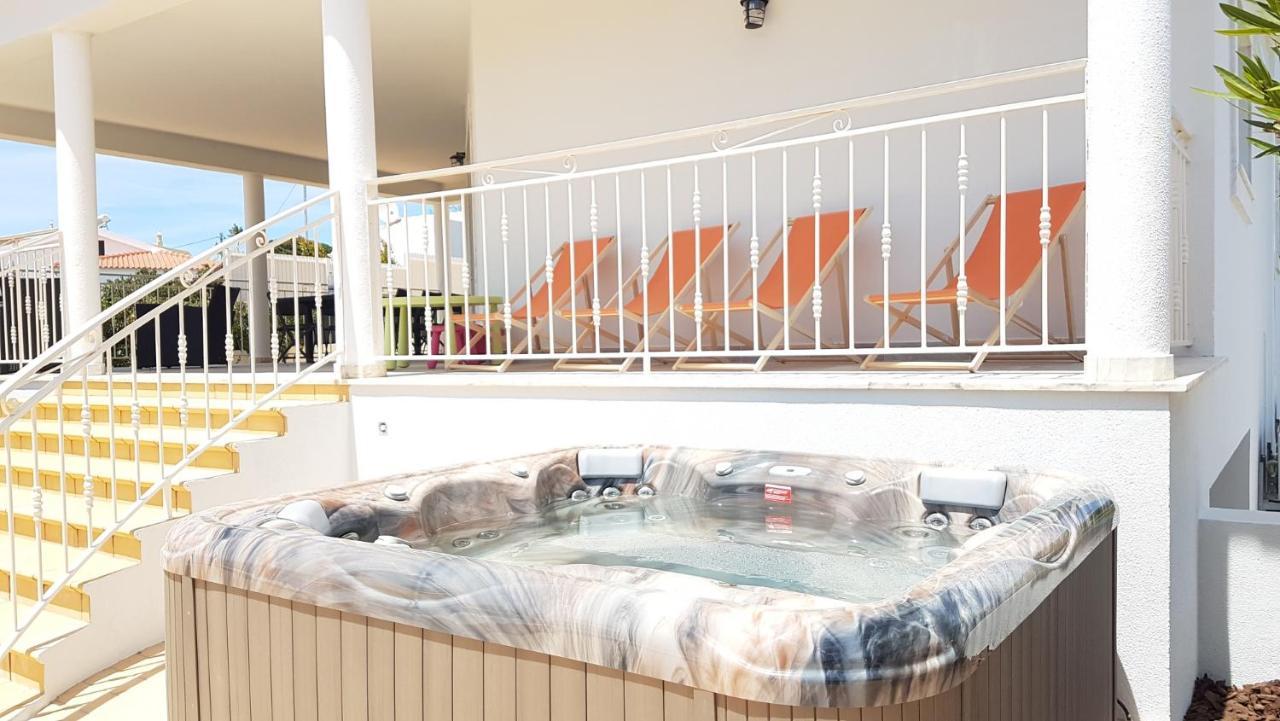 אולוס די אגווה Sunset Villa By Laranjal Rentals מראה חיצוני תמונה